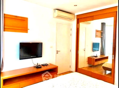 Condos for rent : 1-BR Condo at Manhattan Chidlom near BTS Chit Lom (ID 2752876)