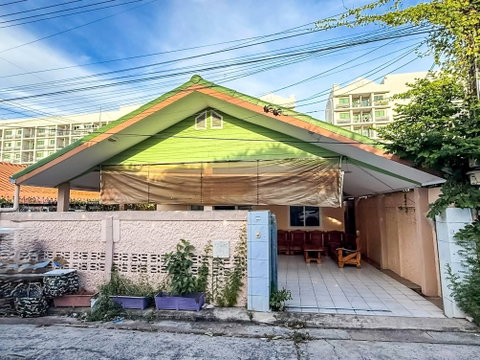 3 Bedroom House for Rent Thappraya Jomtien Pattaya