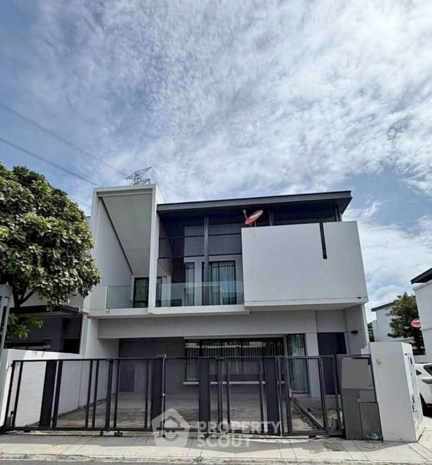 รูป ทาวน์เฮ้าส์ 3-ห้องนอน ที่ วีเว่ บางนา กม. 7 ใน บางแก้ว (ID 3273851) - รูปที่ 1/11