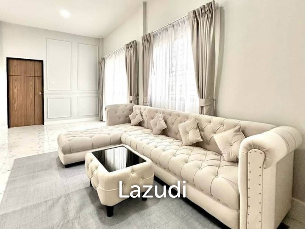 รูป ขายบ้าน 2 ห้องนอน ปรับปรุงใหม่สวยงาม ที่พาราไดซ์ ฮิลล์ - รูปที่ 2/29