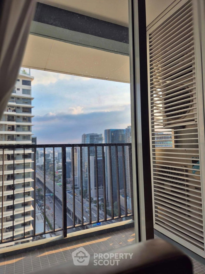 รูป คอนโด 2 ห้องนอน ชั้น 30 The Saint Residences ใกล้ MRT พหลโยธิน 100 ม. (ID 3025955) - รูปที่ 9/14