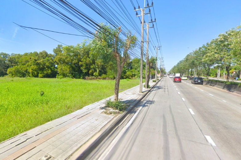 รูป ขาย ที่ดินติดถนนใหญ่นิมิตใหม่ 11 ไร่ หน้ากว้าง 73 เมตร แปลงสวย ทำเลทอง เหมาะพัฒนาโครงการ - รูปที่ 3/7