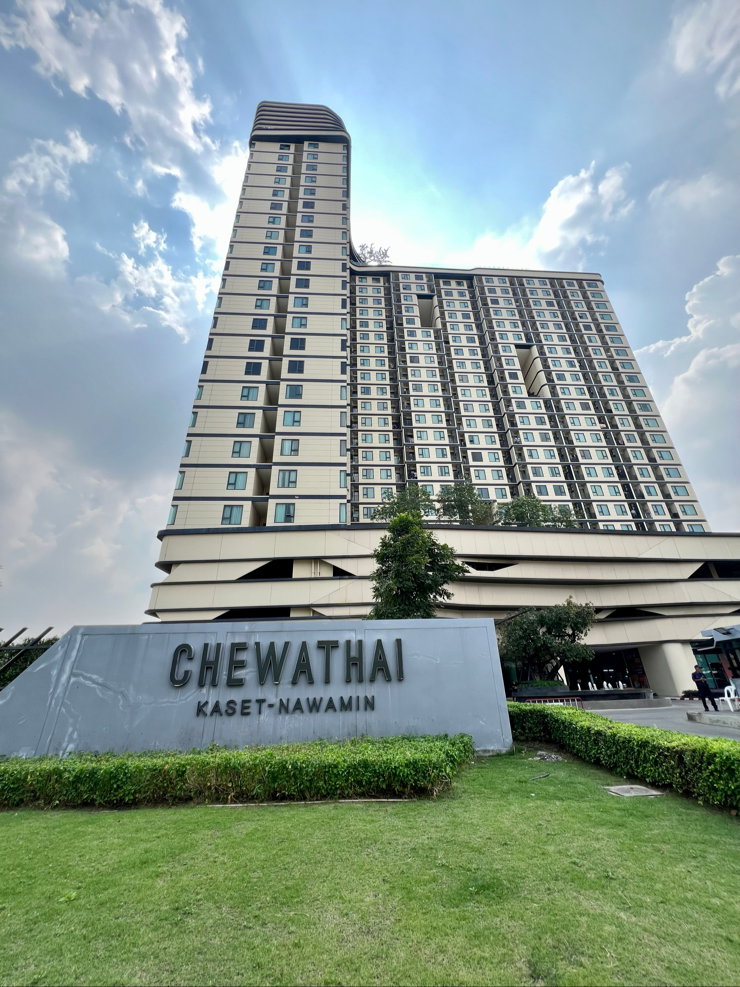 ขายด่วน✨คอนโด ชีวาทัย เกษตร–นวมินทร์ (Chewathai Kaset–Nawamin)  เฟอร์ฯ+ เครื่องใช้ไฟฟ้าครบ พร้อมอยู่ เปลี่ยนพื้นใหม่ทั้งห้อง 🔥 ใกล้รถไฟฟ้า BTS เกษตร