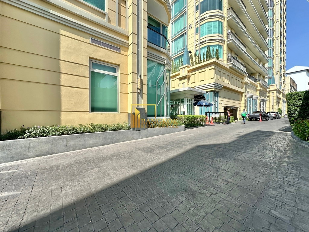 picture Royce Private Residence | Tasteful 2 Bedroom For Rent in Asoke - BR2908CD - 34/36