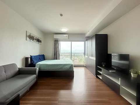 Studio Condo for Sale Supalai Mare Pattaya City View