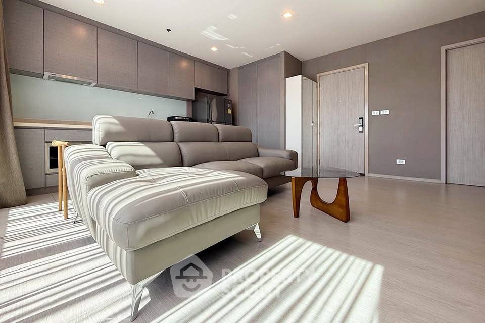 picture 18th-Floor 2-BR Rhythm Sukhumvit 36-38, 300m To BTS Thong Lor (ID 3102424) - 3/16