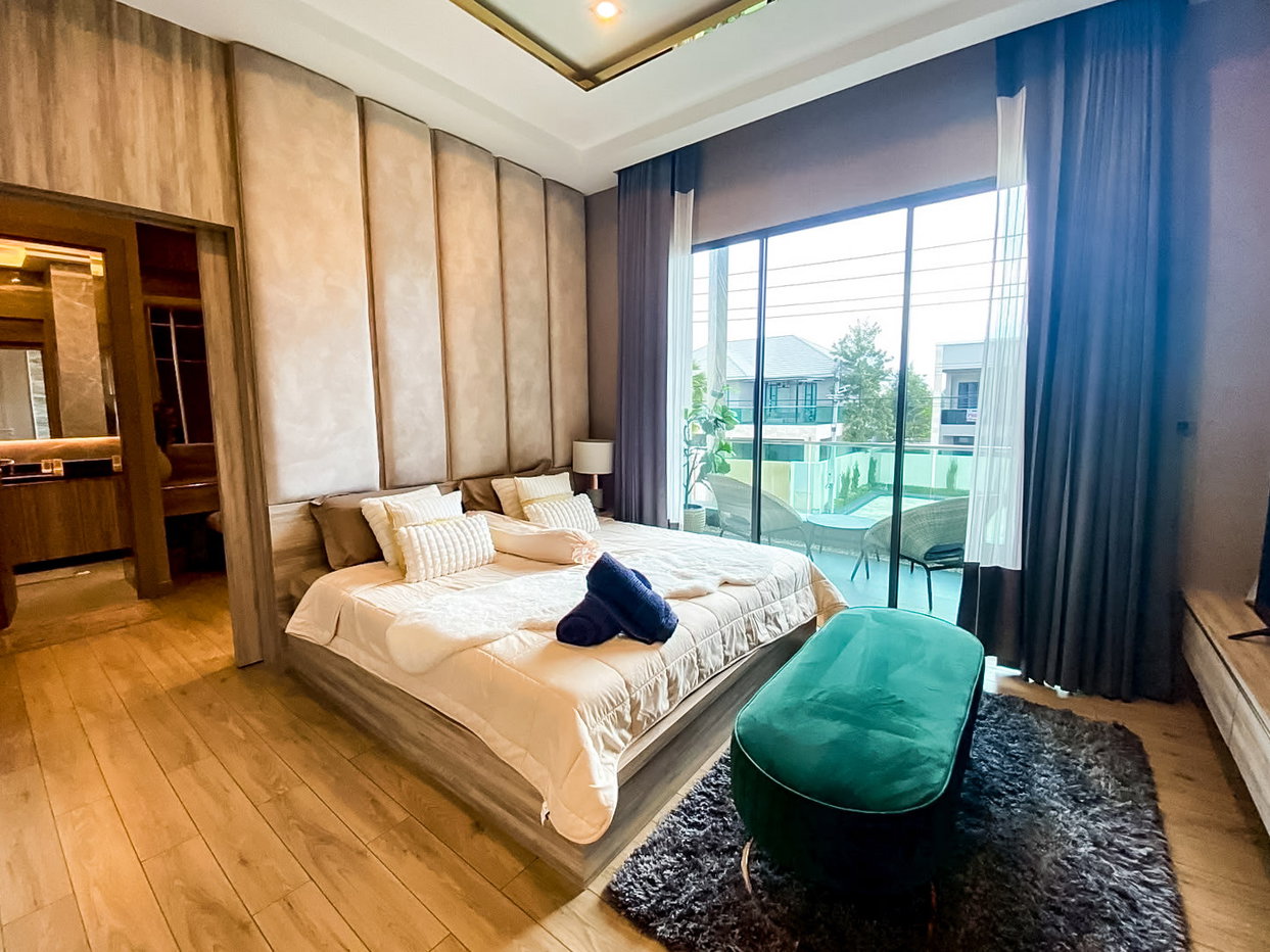 รูป 4 Bedroom Luxury House for Rent Huai Yai Pattaya - รูปที่ 12/25