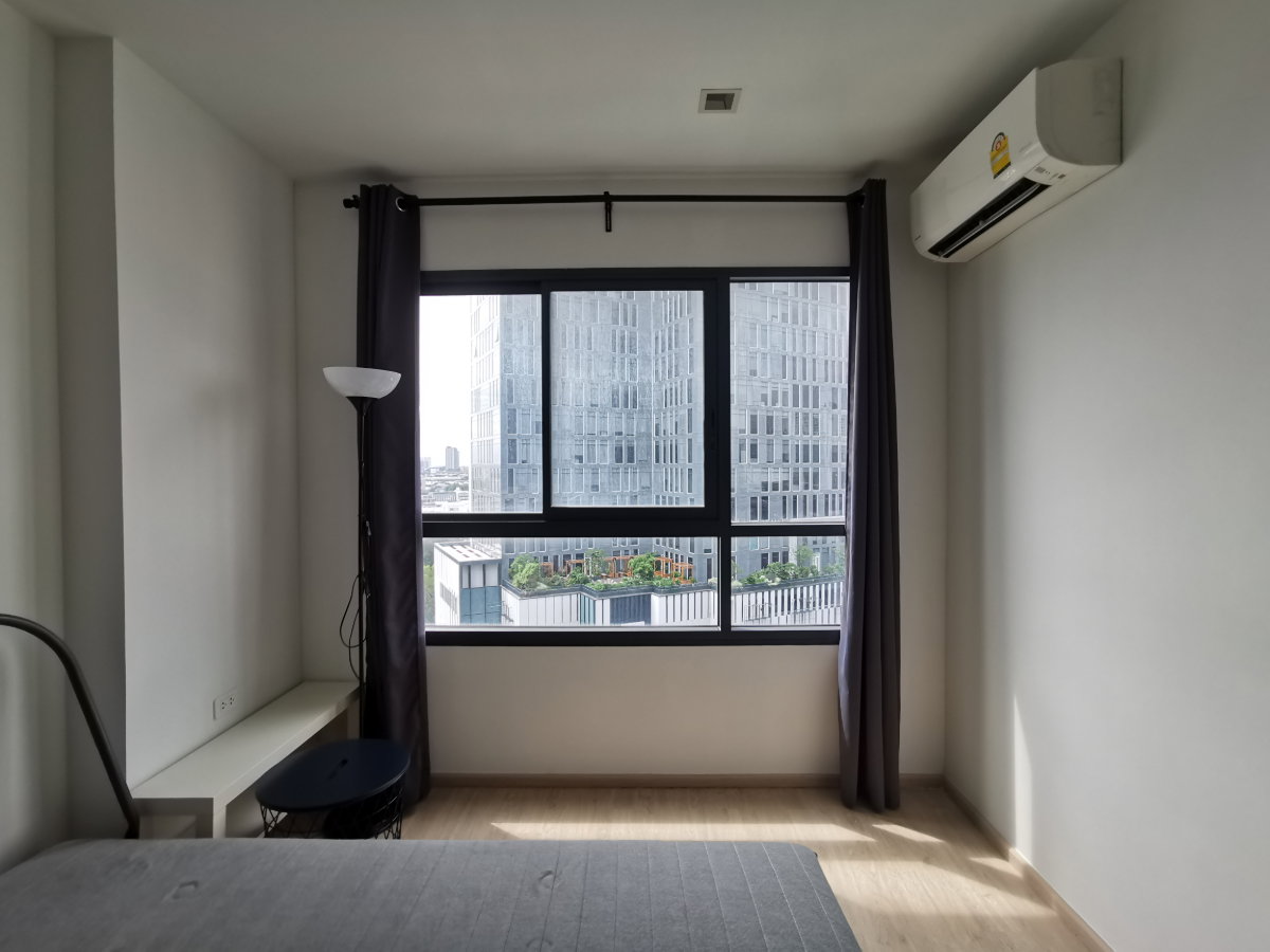 picture spacious 1BR for rent at IDEO New Rama 9. Ready to move in. - 13/15