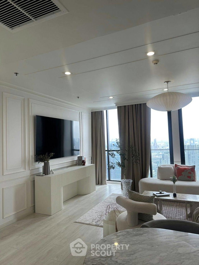 รูป คอนโด 2 ห้องนอน ชั้น 45+ Noble Ploenchit ใกล้ BTS เพลินจิต (ID 2532469) - รูปที่ 1/4