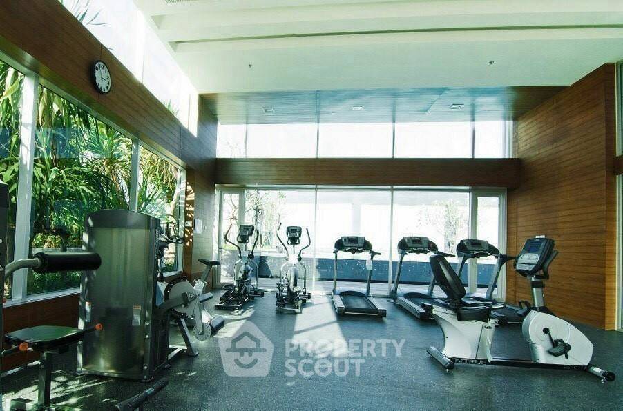 รูป คอนโดสองห้องนอนชั้นยี่สิบสี่ Thru Thonglor ย่านบางกะปิ (ID 3279176) - รูปที่ 16/18