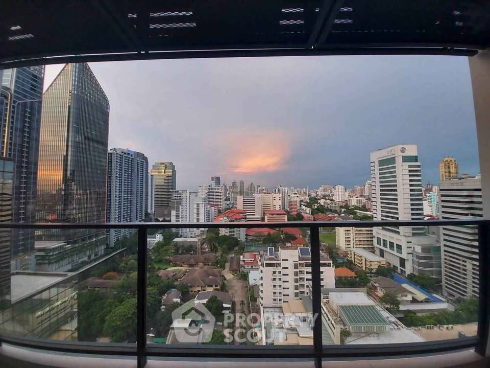 รูป คอนโด 2 ห้องนอน ชั้น 20 The Lofts Asoke เดิน 300 ม. ถึง MRT เพชรบุรี (ID 3275304) - รูปที่ 8/19