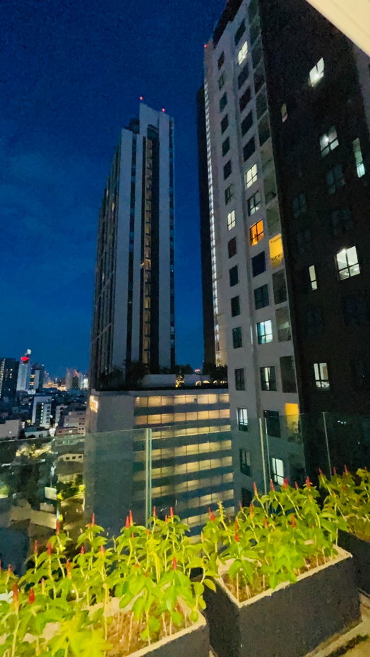 รูป ให้เช่า คอนโด เดอะริช สาทร ตากสิน (ตกแต่งพร้อมเข้าอยู่) 13,500/ด. ชั้น 5 พร้อมเข้าอยู่ - รูปที่ 22/25