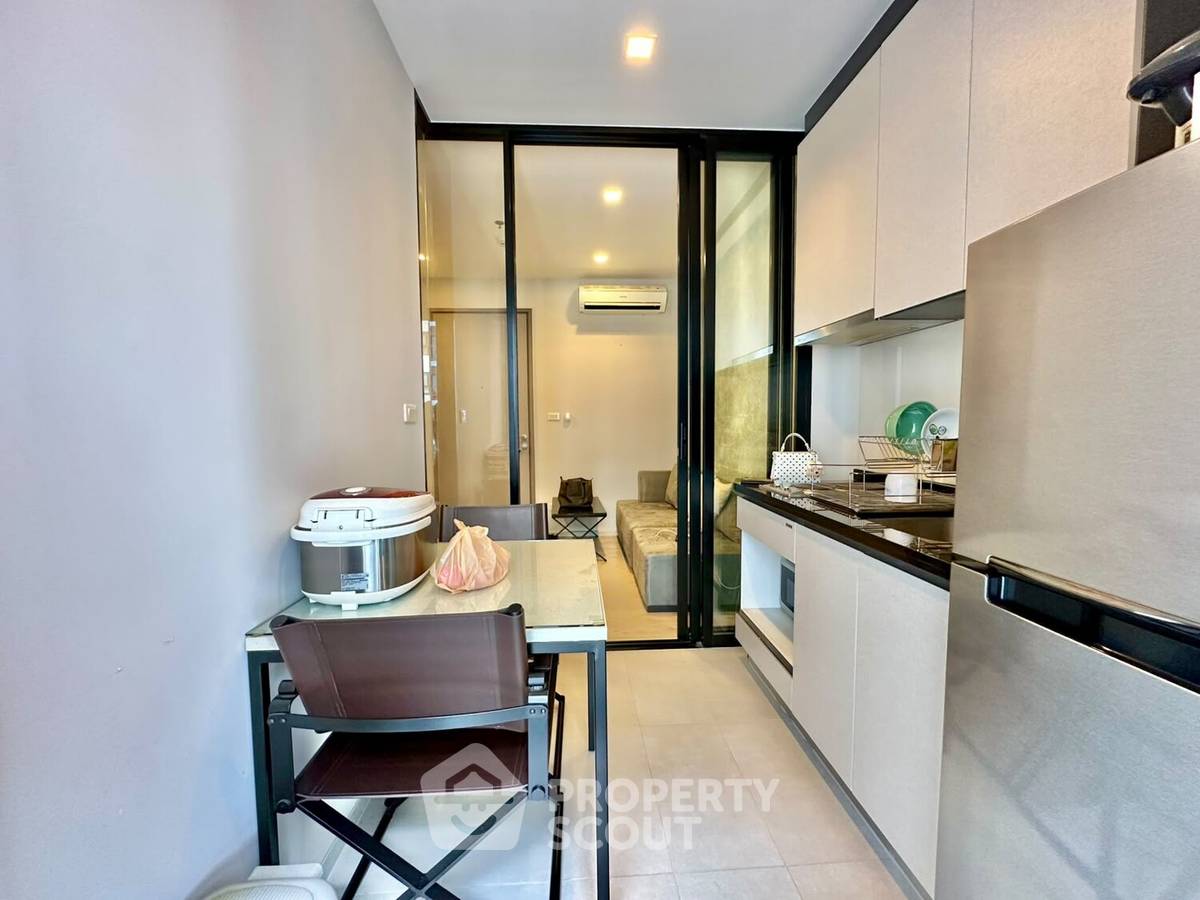 picture High-Floor 1-BR Condo At The Base Central Pattaya (ID 3280852) - 7/38