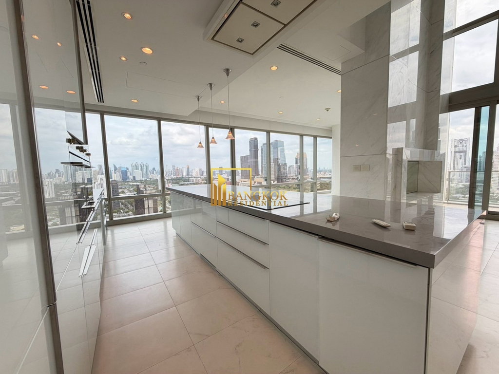 picture 185 Rajadamri | Rare 3 Bed Duplex Luxury Condo in Prime Area - BR13916CD - 5/34