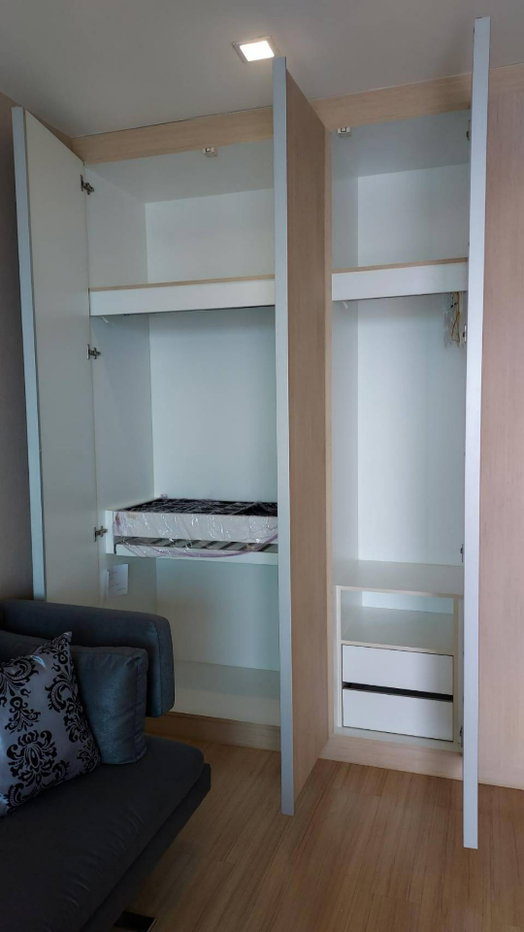 picture For Rent: Sky Walk Condominium - Studio 37 sq.m., 27th Floor, Great View, Near BTS Phra Khanong (Ref: 132628) - 2/11