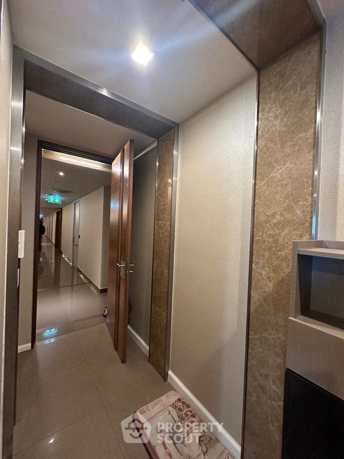 รูป คอนโด 2-ห้องนอน ที่ เดอะ ริเวอร์ คอนโดมิเนียม ใกล้ BTS สะพานตากสิน (ID 1470370) - รูปที่ 7/9