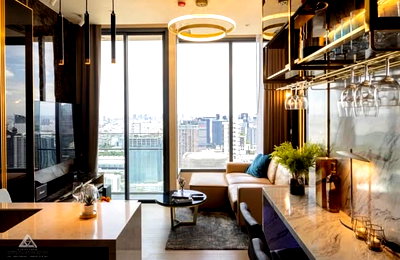 คอนโดให้เช่า : 1 ห้องนอน | 1 ห้องน้ำ | BTS Asok | 44 ตร.ม. | 50,000 บาท/เดือน | ชั้น 45 — The Esse Asoke Asok