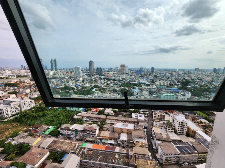 รูป ขาย คอนโด IDEO Mobi Sathorn (ไอดีโอ โมบิ สาทร) ติด BTSกรุงธนบุรี ห้อง Duplex ชั้นสูงวิวเมือง 61.29 ตร.ม.2 ห้องนอน 2 ห้องน้ำ เพียง 7.5 ล้านบาท!  - รูปที่ 31/40