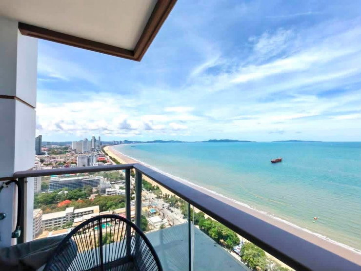 picture Condo for Rent Jomtien • Beachfront Location • 2 Bedrooms • Sea View - 11/16