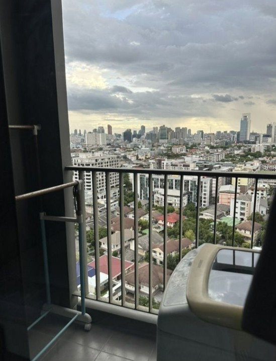 รูป ให้เช่า คอนโด Chapter One Midtown ลาดพร้าว 24 ขนาด 24 ตรม ชั้น 17 เพียง 13500 บาท  - รูปที่ 11/12