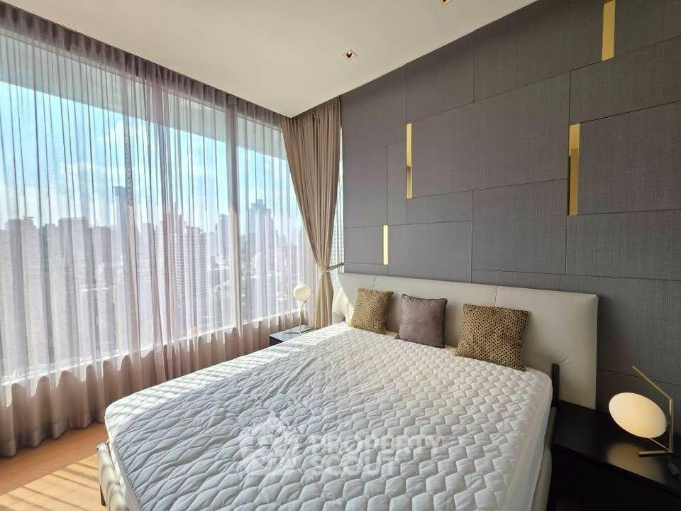 picture Spacious 2-BR 113 Sqm At Saladaeng One Near MRT Silom (ID 2587018) - 2/9