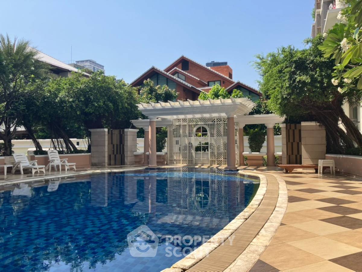 รูป ใกล้ BTS ทองหล่อ 300 ม. | คอนโด 2 ห้องนอน La Vie En Rose Place Condominium (ID 2841475) - รูปที่ 19/19