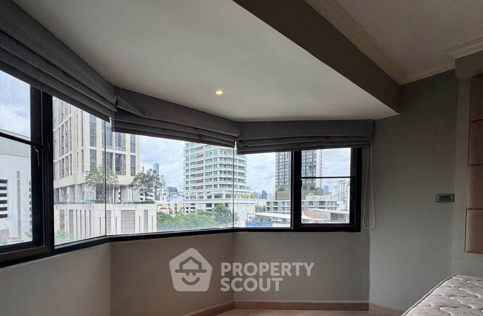 picture 2-BR Condo at Baan Suanpetch Condominium near BTS Phrom Phong (ID 3270371) - 6/8