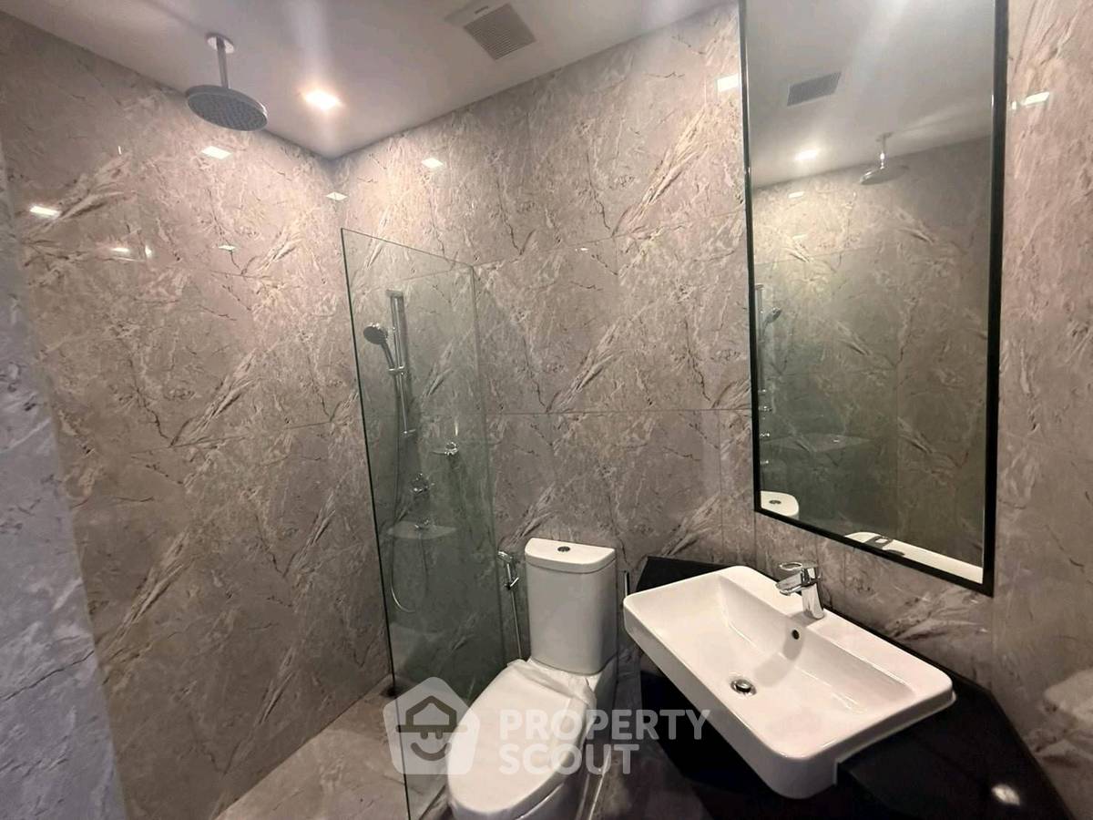 picture Great Value 2-BR 36th-Floor Ashton Asoke Near MRT Sukhumvit (ID 3275165) - 16/16