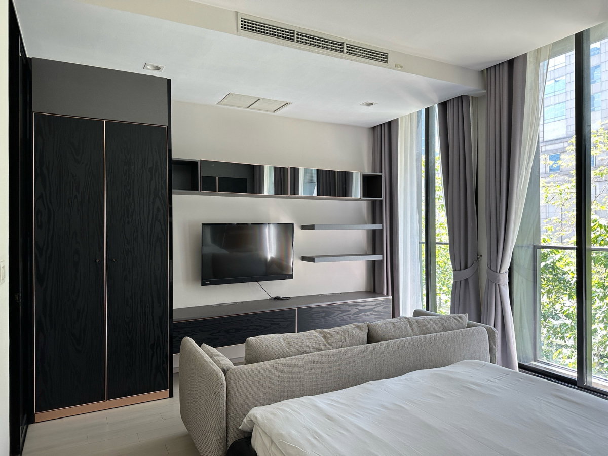picture Code: 26KJ4832  for rent Noble Ploenchit 🔥🔥 Line ID: @kjcondo (with @)🔥🔥 - 3/5