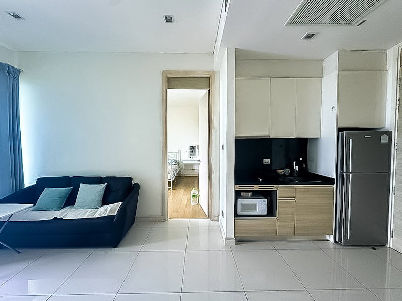 รูป 1 Bed Condo for Sale Reflection Jomtien Beach Pattaya Sea View - รูปที่ 4/9