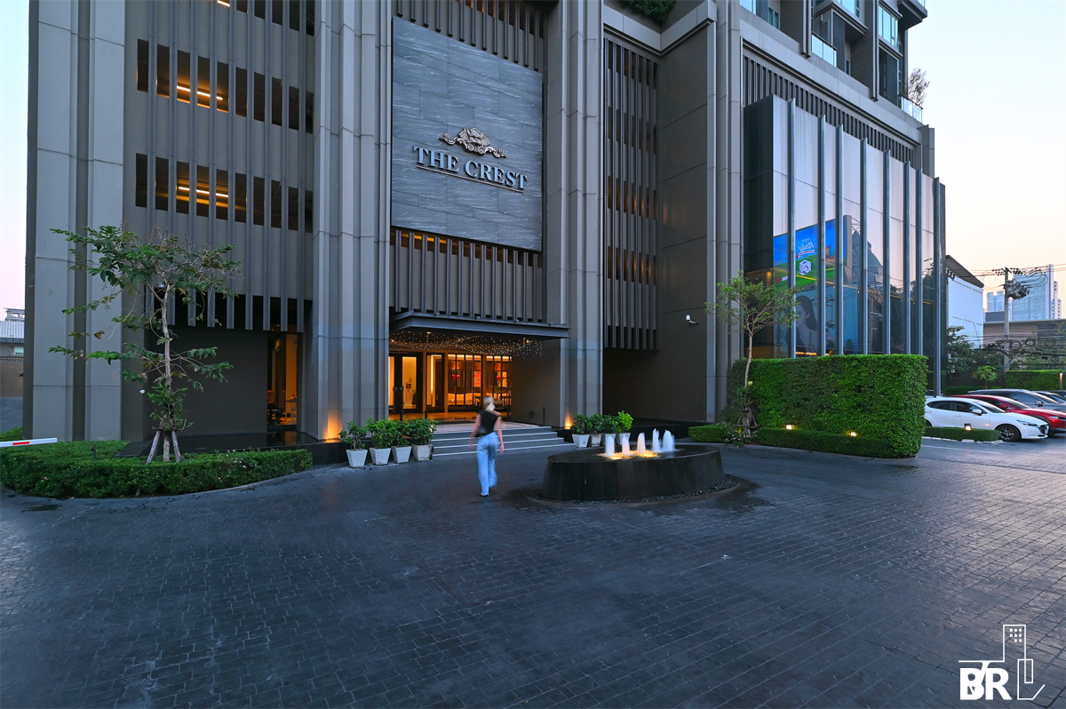 picture The Crest Sukhumvit 34 near BTS Thong Lo Move-in Ready, Just Bring Your Stuff - 7/9