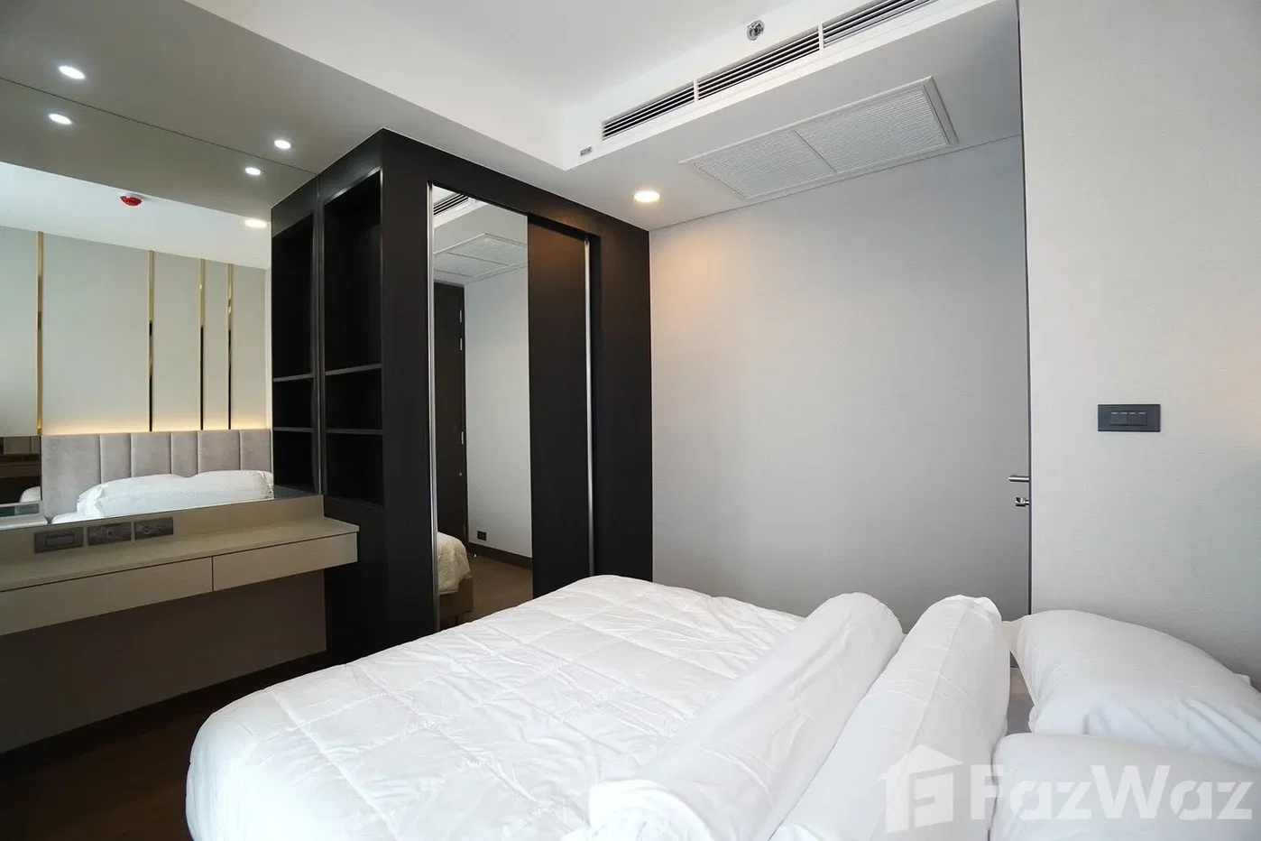 รูป คอนโดให้เช่า 2 ห้องนอน ในโครงการ ไซมิส เอ๊กซ์คลูซีพ ควีนส์ 6753946 - รูปที่ 7/14