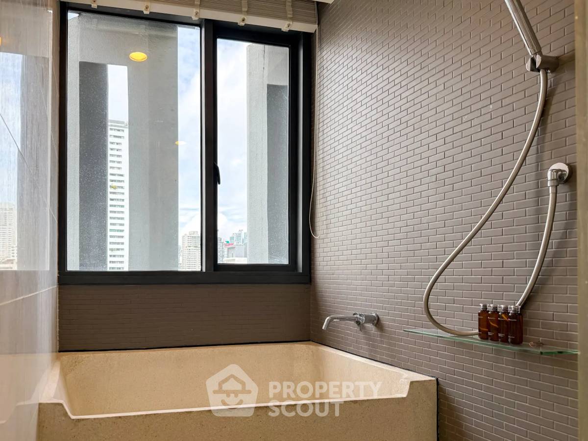 picture 2-BR Condo At Siamese Gioia Near MRT Phetchaburi (ID 3234402) - 18/21