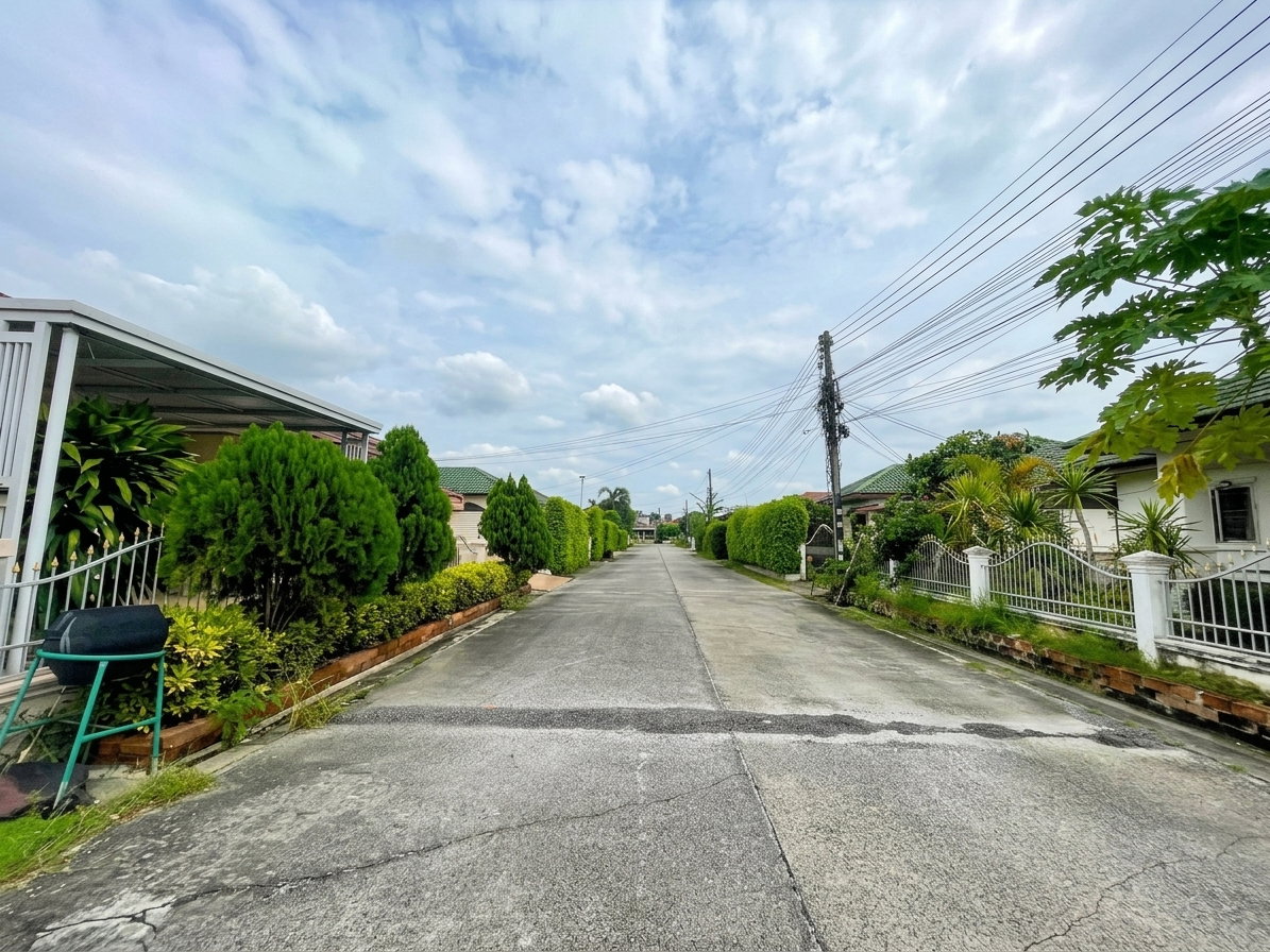 รูป บ้านให้เช่าในเมือง ใกล้แยกบ้านจั่น ถนนรอบเมือง ในวงแหวน - รูปที่ 19/20