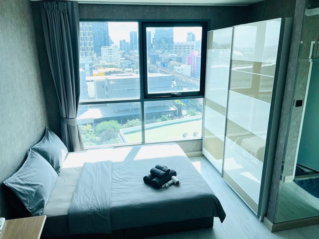 picture 13,000 BTS Onnut 50 m Ideo mobi Sukhumvit 81 contact Line:katk03 - 2/6