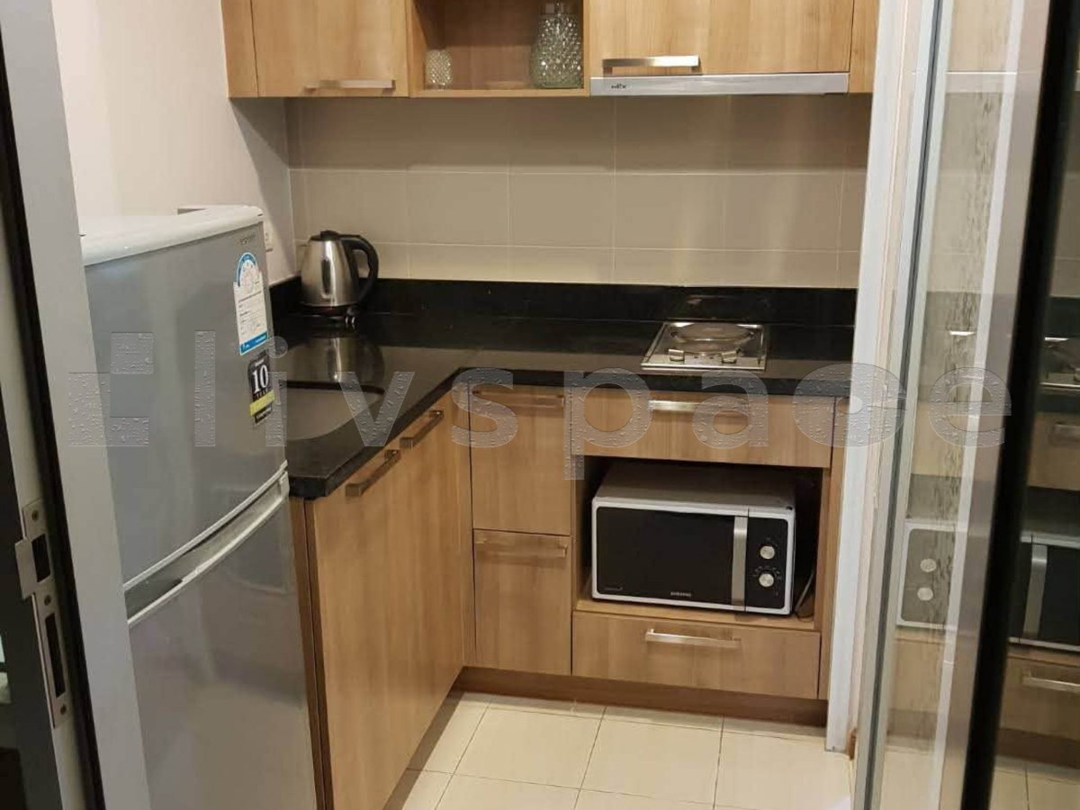 รูป ▚ L0KC89ツ ให้เช่า: Hive Taksin 1 Bed 30ตร.ม. ชั้นสูง ห้องเงียบสงบ ไม่ได้ยินเสียงรถไฟฟ้า พร้อมอยู่✨ - รูปที่ 4/5