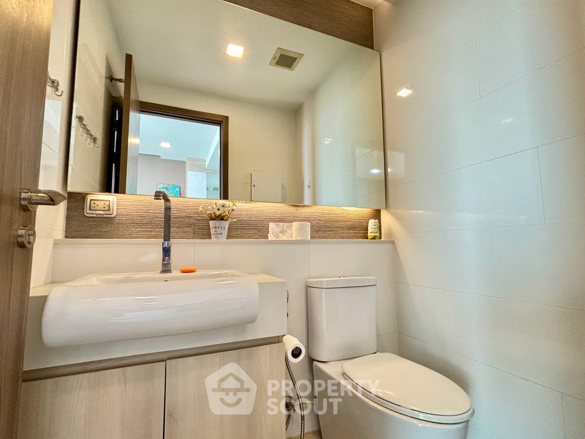 picture 3-BR Condo at Del Mare Condominium close to Bangsaray (ID 3280444) - 2/49
