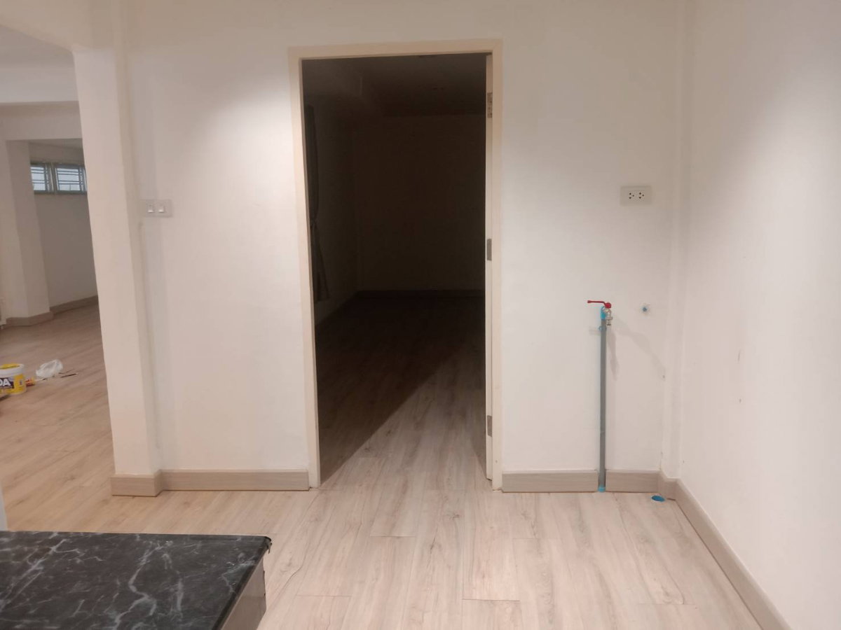 picture House for rent near MRT Sutthisan Tel.0999983897  - 13/31
