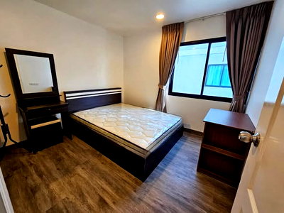 คอนโดให้เช่า : 1 ห้องนอน | 1 ห้องน้ำ | BTS Bearing | 29 ตร.ม. | 8,500 บาท/เดือน | ชั้น 8 — B-Loft Sukhumvit 109