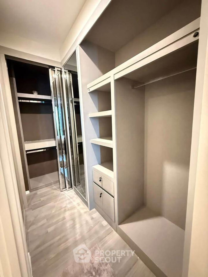 รูป คอนโด 2-ห้องนอน ที่ เดอะ รูม สุขุมวิท 69 ใกล้ BTS พระโขนง (ID 2870536) - รูปที่ 7/13