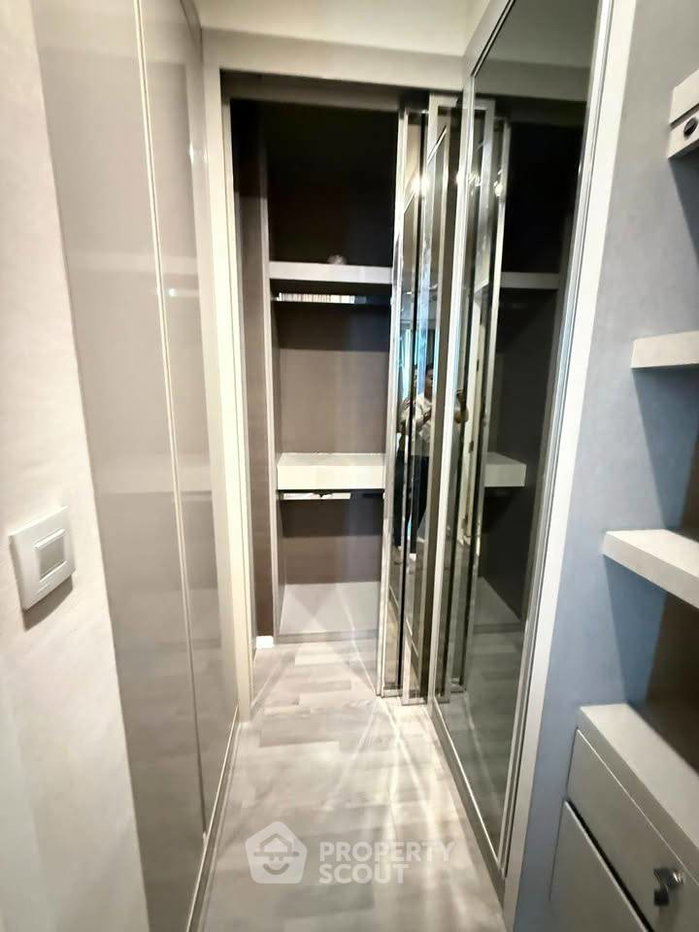 รูป คอนโด 2-ห้องนอน ที่ เดอะ รูม สุขุมวิท 69 ใกล้ BTS พระโขนง (ID 2870536) - รูปที่ 11/13
