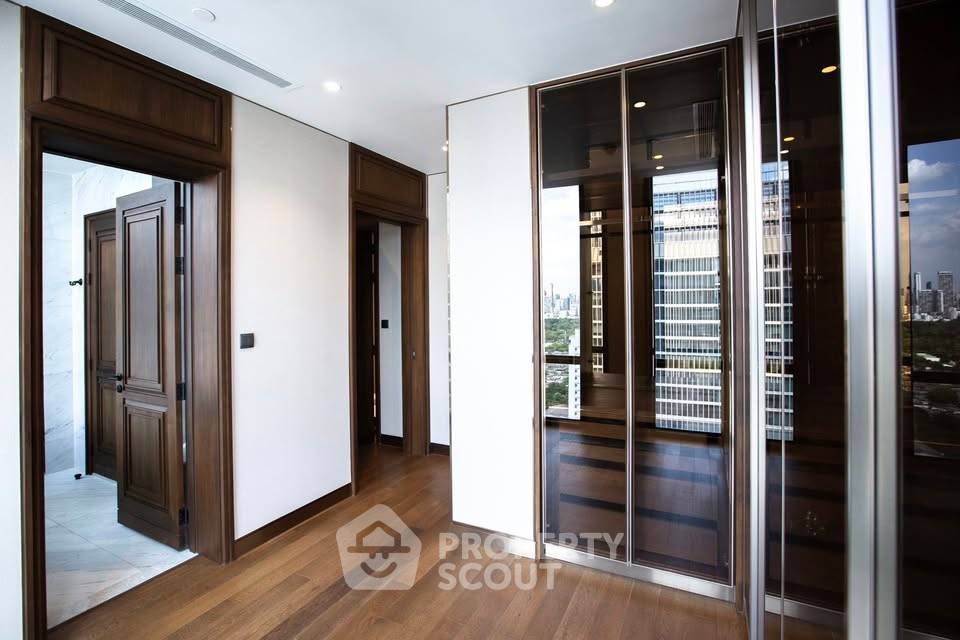 รูป คอนโด 4-ห้องนอน ที่ มิวนิค หลังสวน ใกล้ BTS ราชดำริ (ID 3276173) - รูปที่ 8/14
