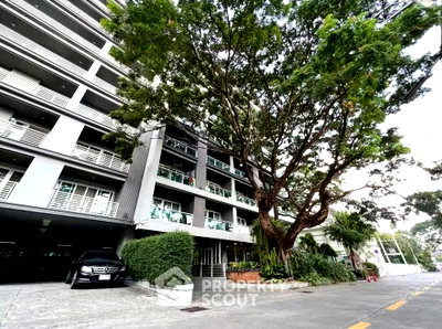 Condos for sale 700 Year Sports Arena Chiang Mai : 1-BR Condo For Sale At Rawee Waree Residence, Nimmanhaemin (ID 2925714)