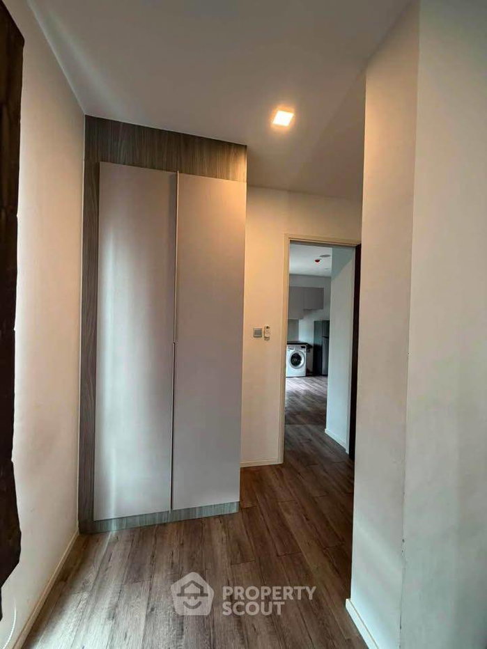 picture 2-BR Condo at Brown Condo Ratchada 32 in Chan Kasem (ID 3247036) - 5/7