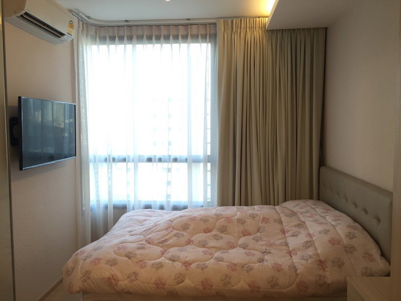 รูป ปล่อยเช่า คอนโดใกล้รถไฟฟ้า BTS พร้อมพงษ์ | H Condo Sukhumvit43 | ตกแต่งพร้อมอยู่ เฟอร์นิเจอร์ครบครัน , ใกล้ Terminal 21 - รูปที่ 3/10