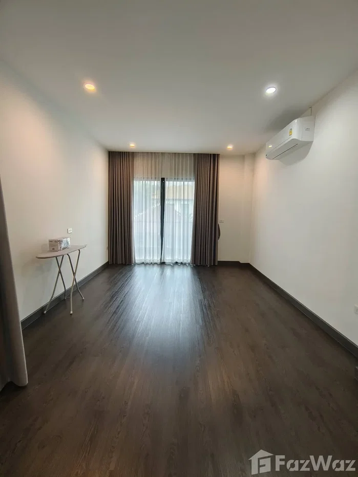 รูป ขาย บ้านเดี่ยว 4 ห้องนอน ใน พระโขนงเหนือ, กรุงเทพมหานคร 6753279 - รูปที่ 9/27