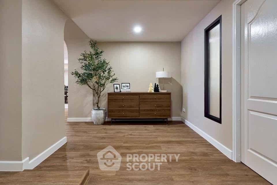 รูป คอนโด 3 ห้องนอน Sritana Condominium 2 ใกล้มหาวิทยาลัยเชียงใหม่ (ID 3280729) - รูปที่ 10/20