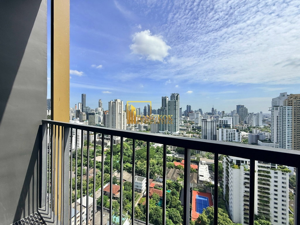 picture Noble State 39 | Stylish 2 Bedroom Condo in Phrom Phong - BR61969CD - 5/41