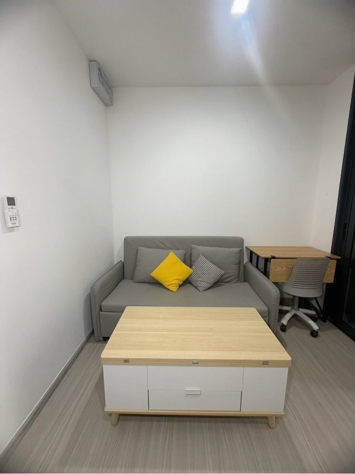 picture 🏙️ For Rent: Life Asoke Hype 🚆 Only 300 m from MRT Phra Ram 9! - 2/8