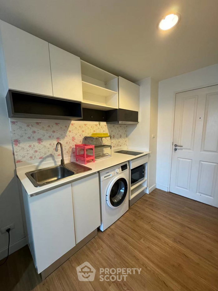 picture 2-BR Condo at The Kris Ratchada 17 near MRT Sutthisan (ID 3270991) - 6/24